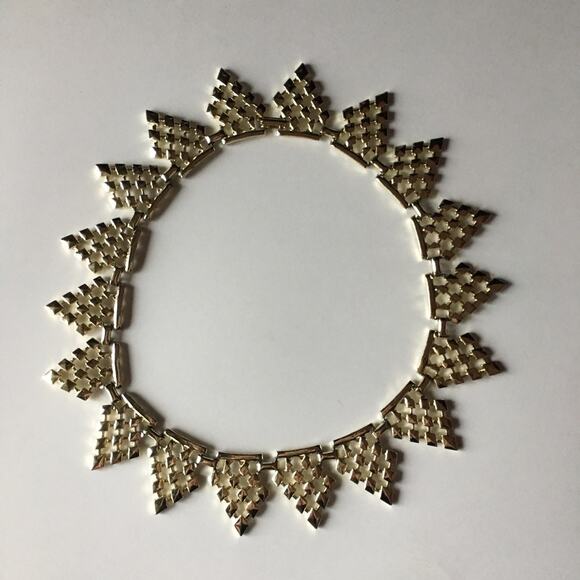 Mod gold-tone geometric cut-out triangles choker necklace - Picture 7 of 14